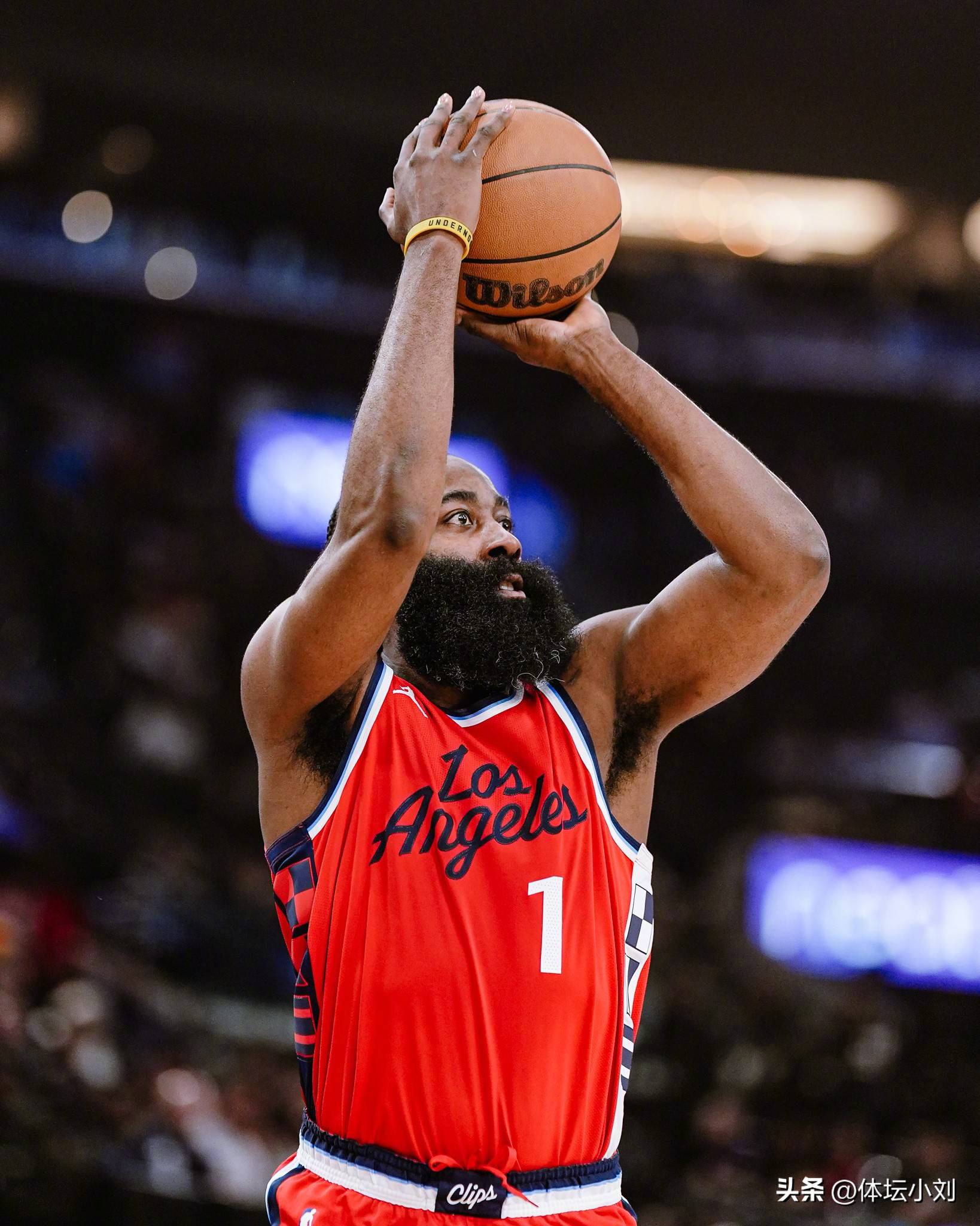 观众只见 观众只见